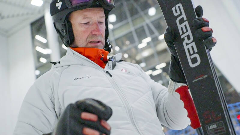 Kjetil André Aamodt tester sine nye Stereo FIS ski
